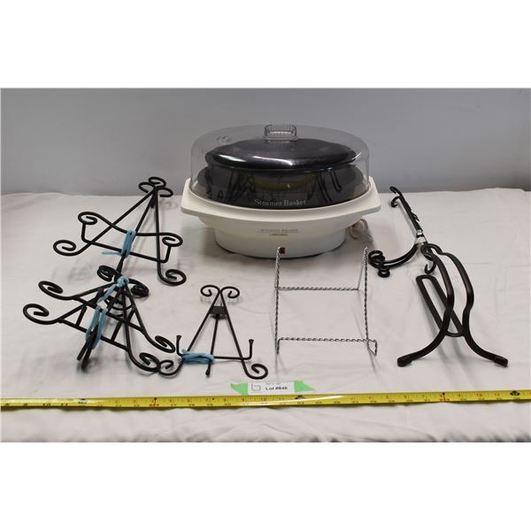 Steamer + picture frame stands