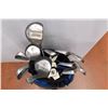 Image 3 : FULL Golf Club Set - includes tee's, etc