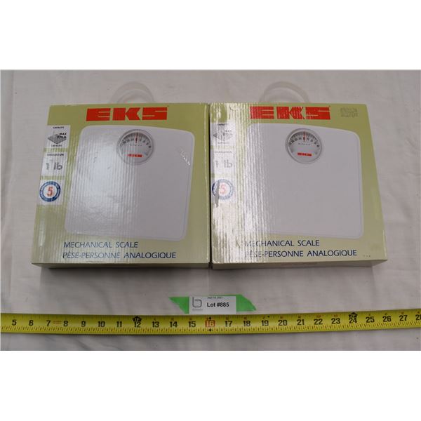 Pair of weigh scales - max 270lb