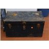 Image 1 : Chest/Trunk - 34"Lx18"Wx19"H