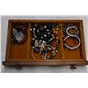 Image 3 : Jewellery Box filled with contents