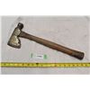 Image 1 : Hatchet/Hammer tool