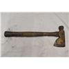 Image 2 : Hatchet/Hammer tool