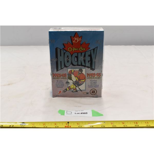1992-93 OPC Premier hockey cards sealed box