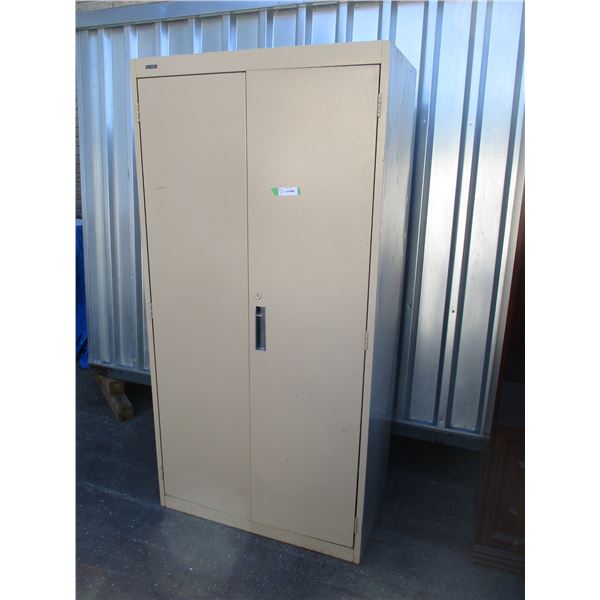 metal storage cabinet - 36x71" - 4 shelf