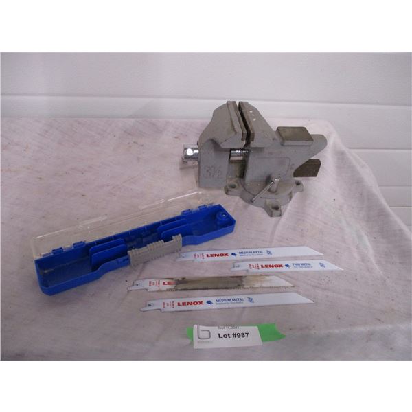 3.5" vice plus reciprocating saw blades