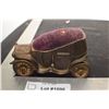 Image 1 : AUTOMOBILE ANTIQUE PINCUSHION