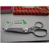 Image 2 : vintage tailor form pinking shears in box - 7"