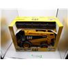 Image 1 : Bruder Cat lexion combine (NIB)