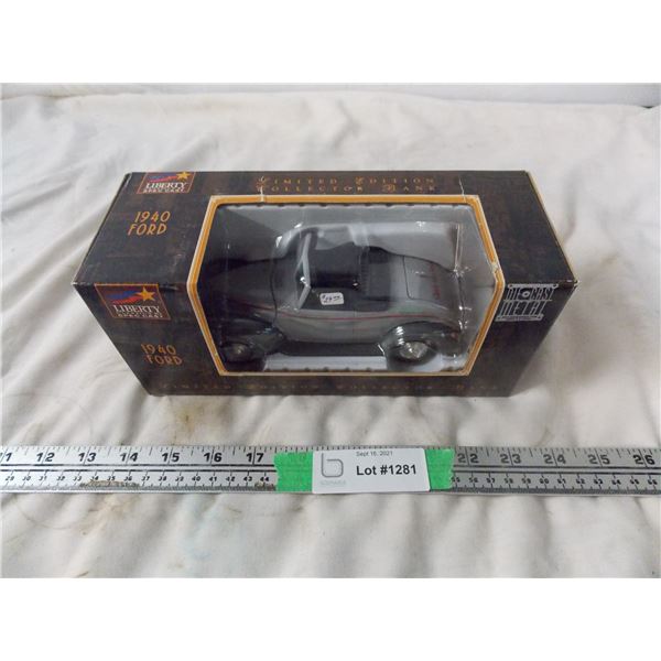 1940 Ford Limited edition collector bank (NIB)