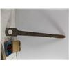 Image 9 : wrenches + wire snips, wooden rope pulley