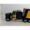 Image 3 : Wix Filters DANA truck with trailer