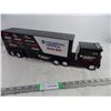 Image 5 : Federal Mogul Truck with Trailer (plays sounds)