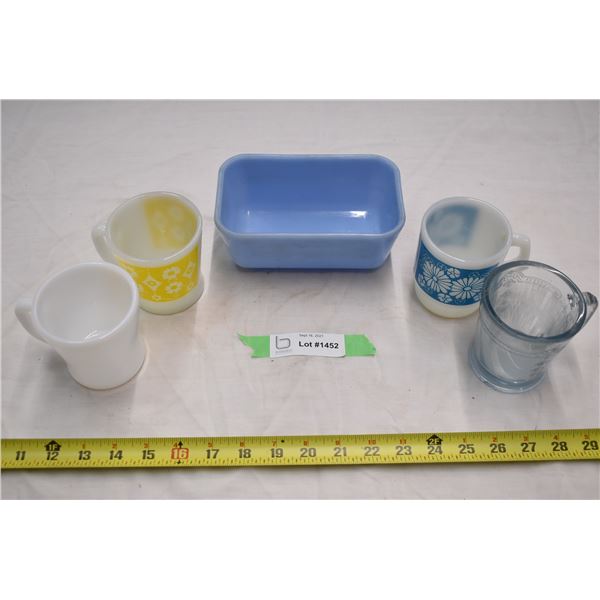 Pyrex + ovenproof dishware