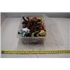 Image 1 : Tote of action figures (missing limbs/damaged)