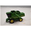 Image 6 : John Deer Tractors