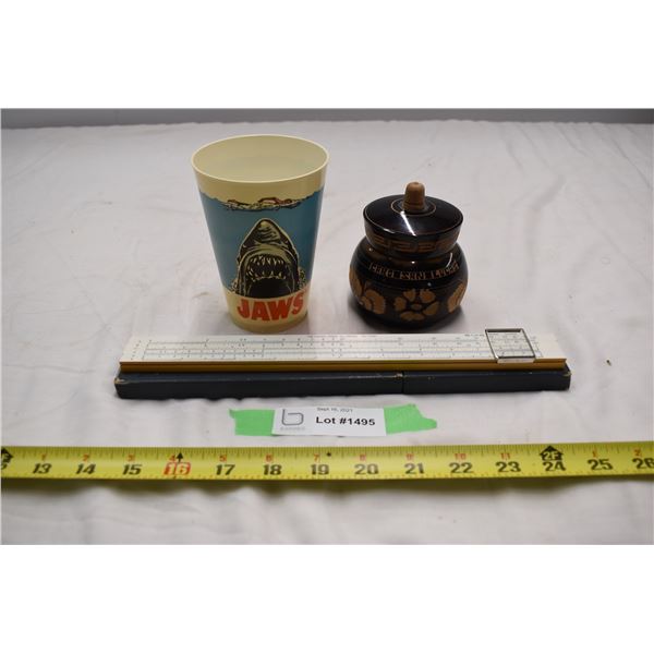 1975 Jaws drinking cup with misc items
