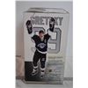 Image 3 : Mcfarlane - Wayne Gretzky 12" LA Kings