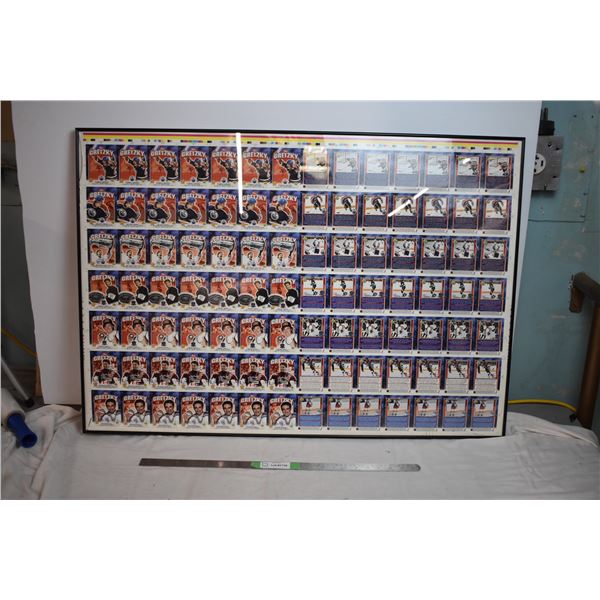 Wayne Gretzky Post Ceral uncut sheet framed