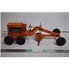 Image 1 : Strutco Tin Road Grader - 17" Long