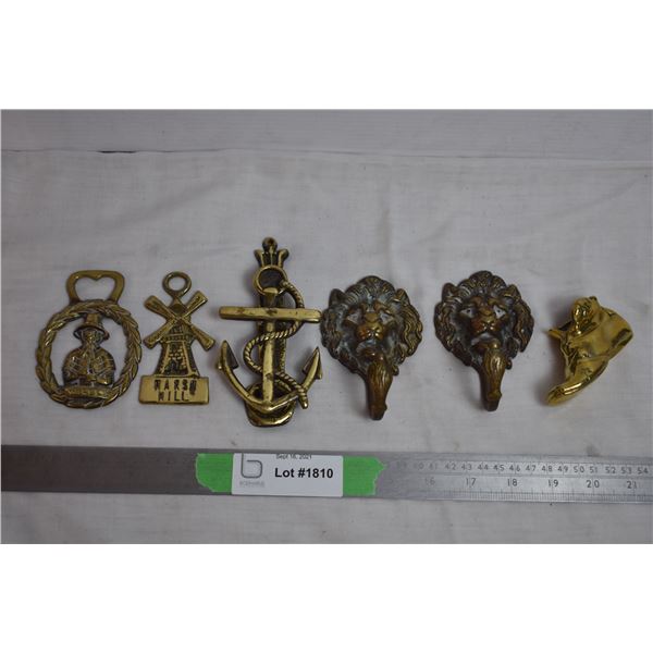 Misc Brass Items - wall hangers