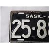 Image 2 : 1943 Sask license plate