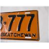 Image 3 : 1942 Sask license plate