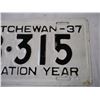 Image 3 : 1937 Sask license plate (repainted)