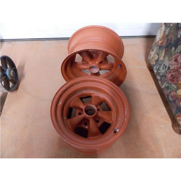 Pair of painted steel rims