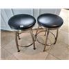 Image 1 : 2 Chrome and Leather Bar Stools