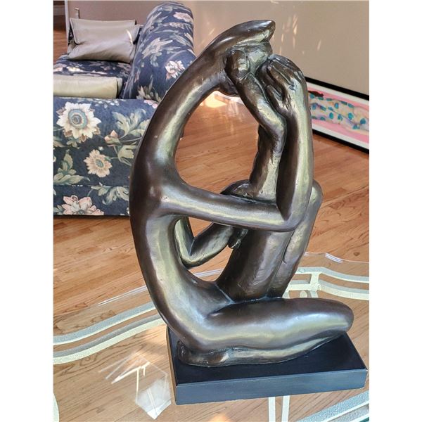 Resin Cast "Mother and Child" Statue