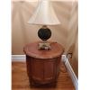 Image 2 : Round Side Table and Lamp