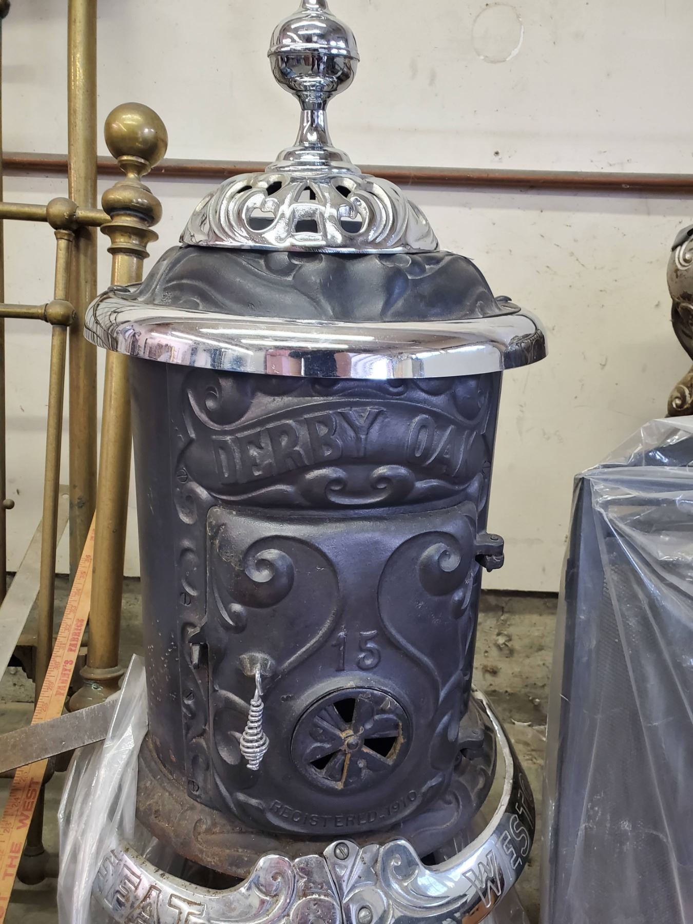 Antique Refurbished Coal Stove Beck Auctions Inc.
