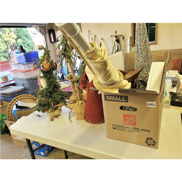 Misc.Christmas Décor.