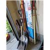 Image 2 : Shovels and Yard Tools