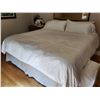 Image 1 : King Size Pillowtop Bed