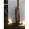 Image 2 : 2 WOODEN LEVELS
