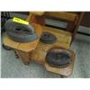 Image 1 : 3 SAD IRONS, 2 HANDLES & A HOT PLATE TRIVET
