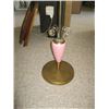 Image 2 : 1930s FLOOR LAMP