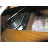Image 2 : CABINET STEREO