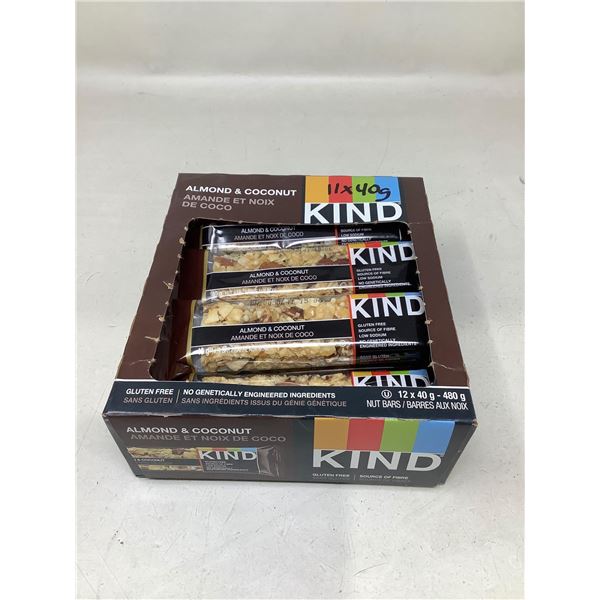 KIND Almond & Coconut Bars (12 X 40G)
