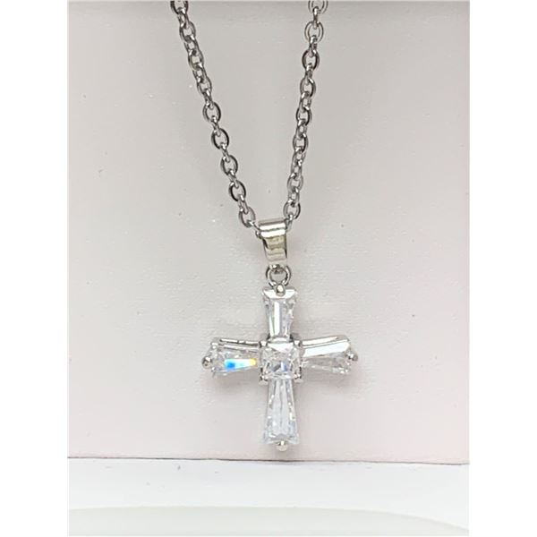 Swarovski Style Crucifix Gemstone Pendant and Chain Set NEW in gift box