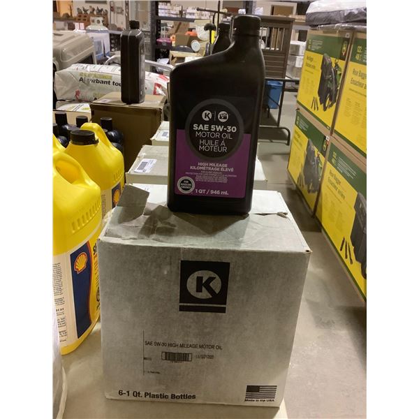 Case of Circle K SAE 5W-30 High Mileage Motor Oil (6 x 946mL)