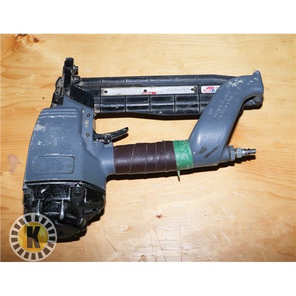 AIR STAPLE GUN