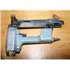 Image 1 : AIR STAPLE GUN
