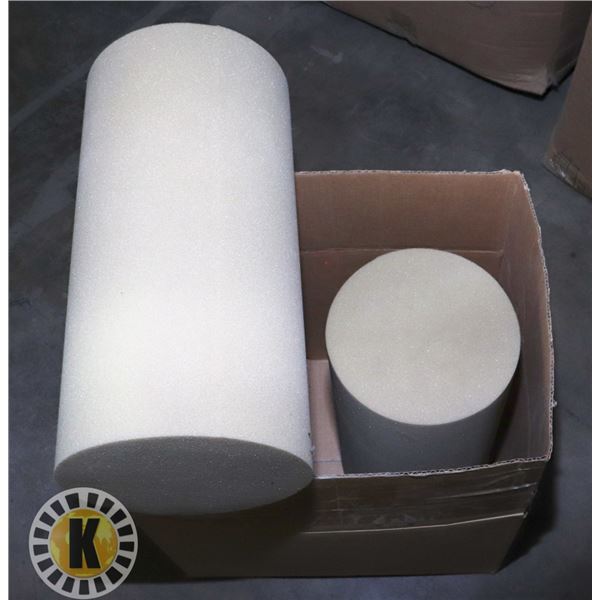 1 18X18 PILLOW AND 2 QUILTED FOAM