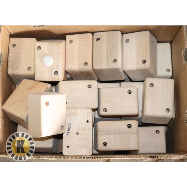 42 PCS OF 2 3/4" HIGH LEGS