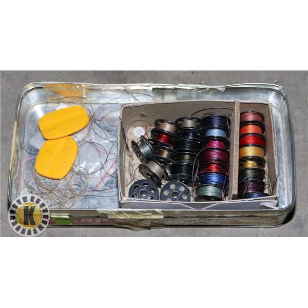 CONTAINER OF SEWING MACHINE THREADS