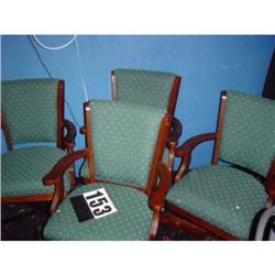 Cushioned rolling gaming chairs green (4)