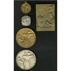 World War I & II Medals and Plaques from